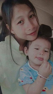 ลูกเรา1ขวบ  6เดือนแล้วทำไมฟันน้ำนมไม่ขี้นเลยผิดปกติกไหมค่ะ