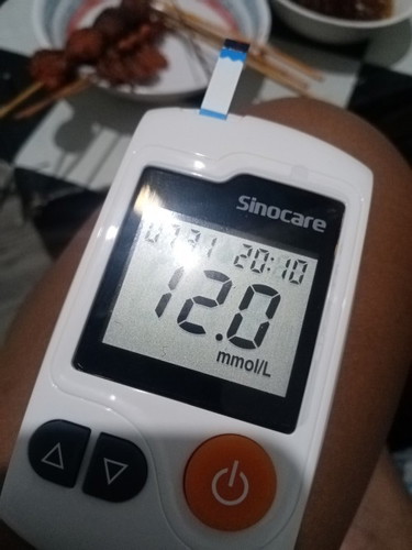 Monitoring blood sugar