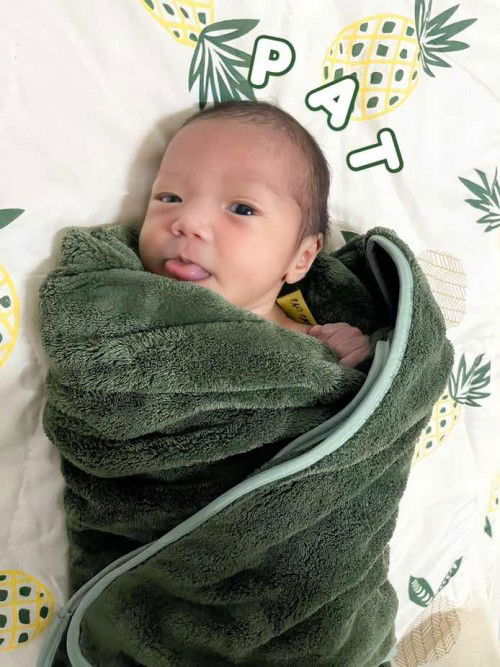 แตกแล้วค่าาาาา