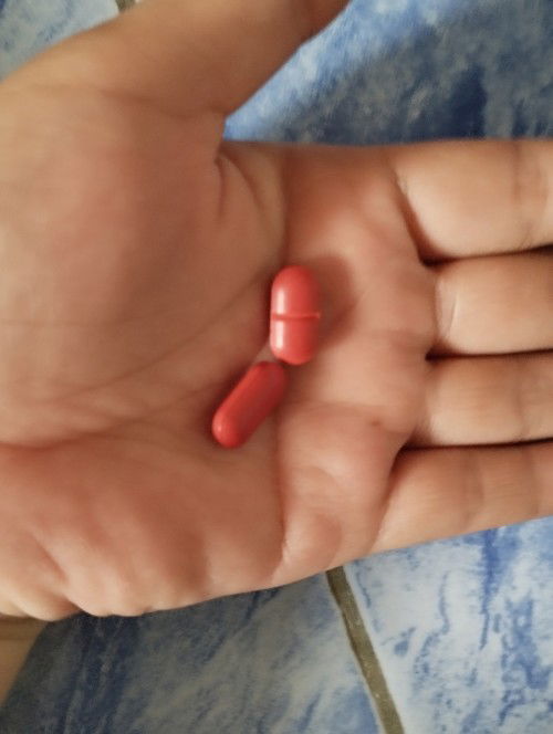 สอบถามหน่อยค่ะแม่ๆคนไหนได้กินยาแบบนี้บ้างค่ะกินแล้วมีอาการอะไรไหมค่ะเรากินแล้วเวียนหัวอาเจียนตาลาย