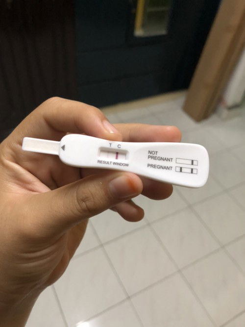 Hi nak tanya, ini double line ke? Sebab samar. Baru 3 hari lewat period.