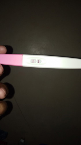 2 garis ini apa sudah benar positif hamil ?