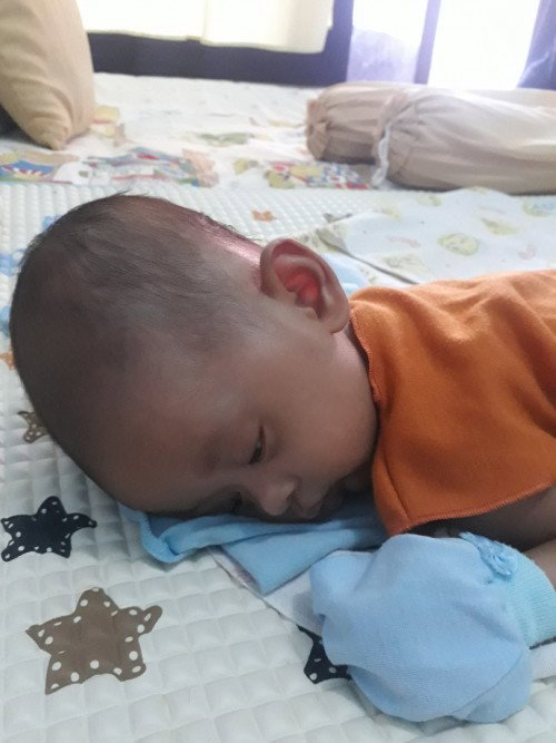 Belum mau angkat kepala
