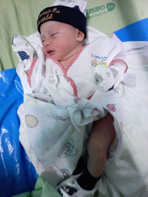 เเตกเเล้วจ้า37+3วีค