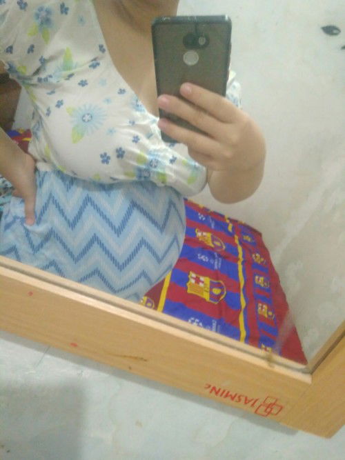 cara mengatasi agar bayi tidak sungsang (posisi di bawah) ?