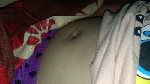 12weeks pregnant
Sino nakakaranans Dito sobrang maliit pa Ang tyan kahit 12weeks na