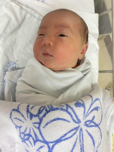 แอบไปแตกมาแล้วค่ะ 40 weeks