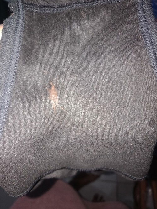 Flek darah kecokelatan