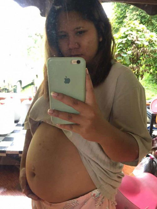 ตั้งชื่อน้องว่าอะไรดีค่ะ