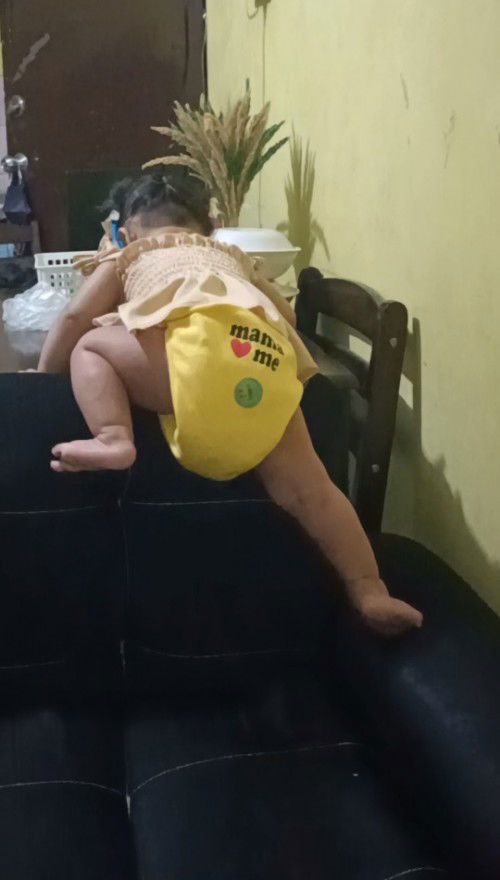 TOTOO BA NA PAG BABY GIRL AY BEHAVE?