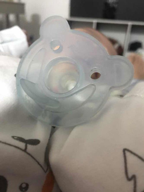 Okay lang po ba for infant na gumamit ng pacifier o soothie after mag mag breastfeed kay mommy?