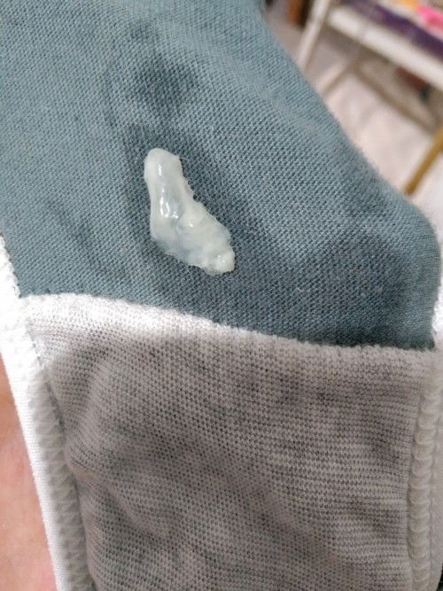 Keputihan atau apa ya?