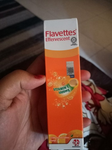 Vitamin flavettes