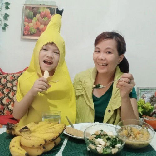 Mommies/Daddies Anong vegetable at Fruits ang favorite kainin ng kids mo? 
Share mo Naman💙🤍💚