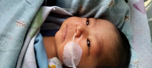 Jangankan memeluk,bertemupun sulit...hanya padamu ya Robb aku titip buah hatiku#dede citaa