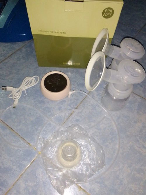 ขายเครื่องปั๊มนมไฟฟ้าค่ะแม่ๆท่านไหนสนใจสอบถามได้ค่ะ