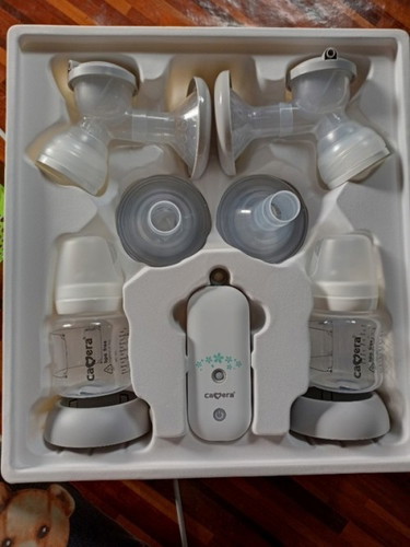 ส่งต่อเครื่องปั๊มนม camera. 2,800 บาท รวมส่ง
แถม  ขวดเก็บน้ำนม  camera 
แถมเครื่องปั๊มนมอีกเครื่อง