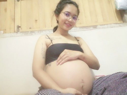 ใกล้เจอตัวเล็กแล้วว