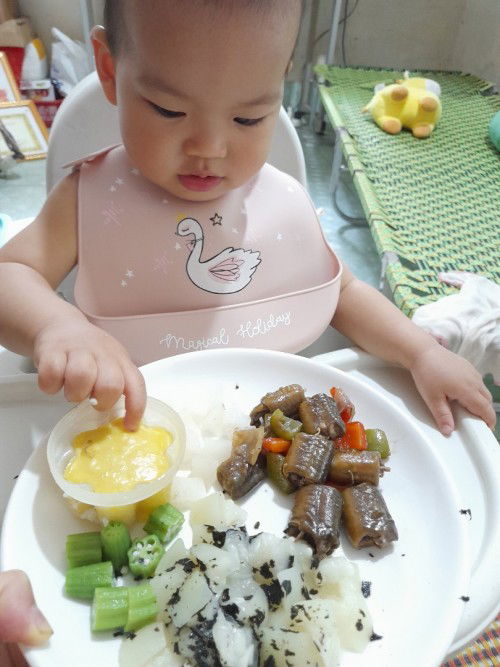 "Ăn dặm đúng cách, lớn lên thật oách"