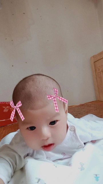 Các mom giúp em vc ạ