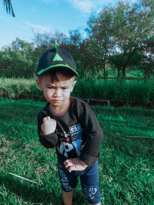 Halo mom ada yg disini anaknya susu morinaga? Anakku susu morinaga badannya pas²an