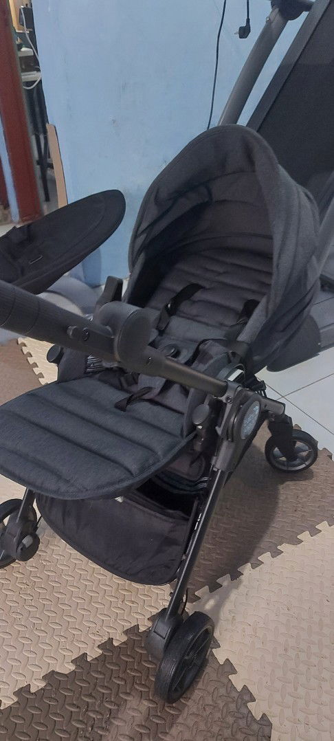 Prelove stroller (merek baby jogger)
