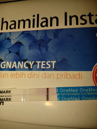 Bun kalo kyk gini positif ga sih msh H-3 haid sih iseng2 tes tp hasil nya kyk gini