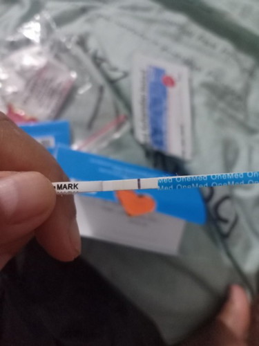 Bun mau tanya saya telat haid 6 hari,saya testpek garis 2 yang satu samar apakah betul saya hamil?