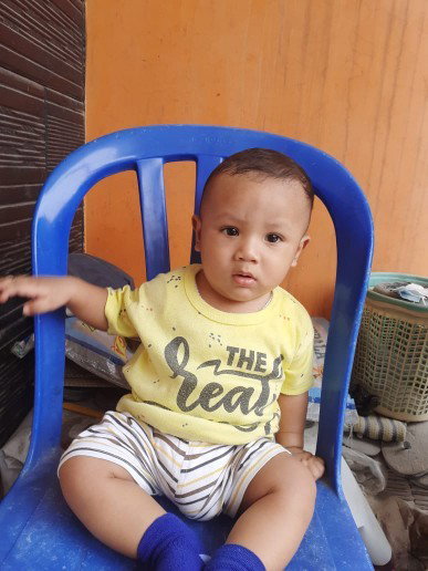 Belajar duduk