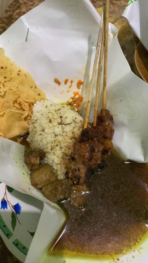Bumil makan sate sapi boleh nggak? Meskipun nggak sering.