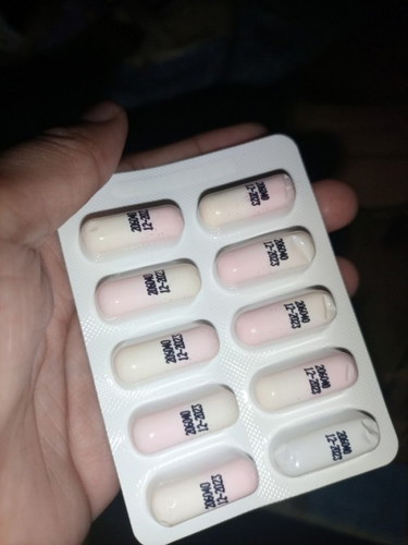 Hello po mga momshi tnong ko lng baka may nakakaalam ng gamot na to para saan po kaya ito