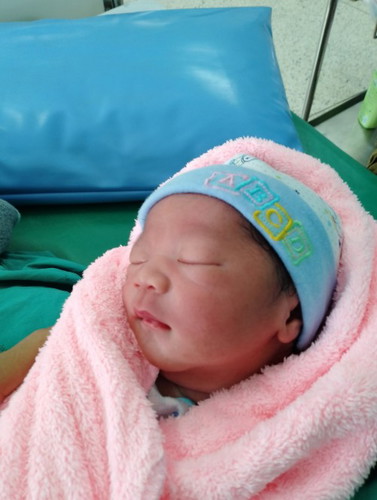 น้องคลอดแล้วจ้า02/09/2565 ผู้หญิง 3140g