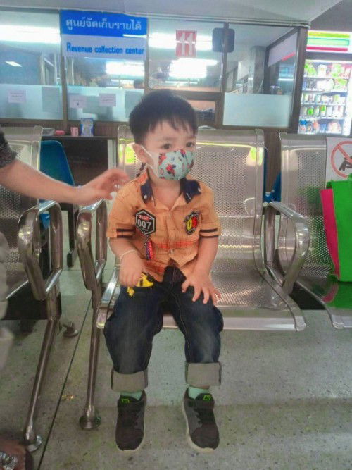 พี่อาลฟาร์
พี่ทอยของพ่อเฒ่าครับผม