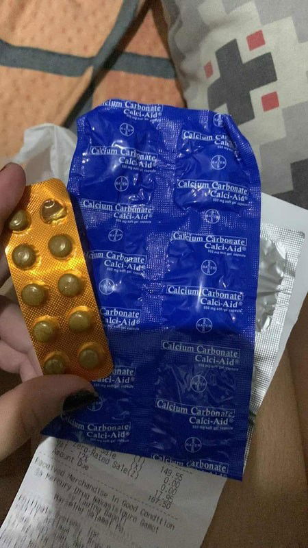 Folic acid and calcium carbonate