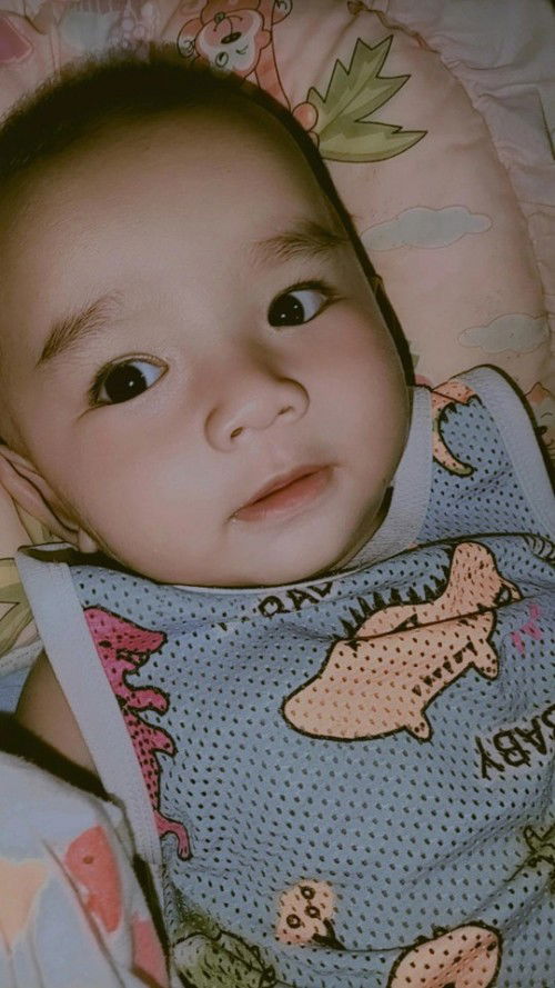 น้ำหนักน้องน้อยเกินไปมั้ยคะ