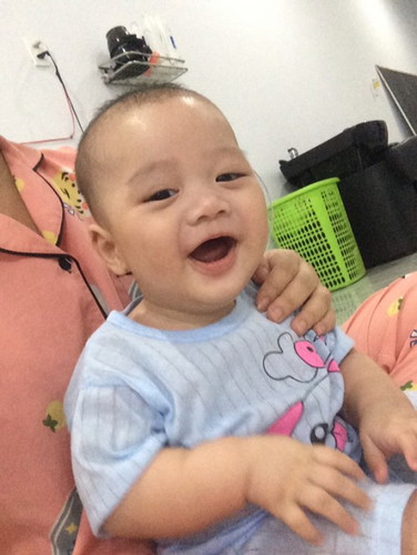 Cọp nhà các mom bao nhiêu kg rồi. Tiger nhà mình 4 tháng rưỡi được 7.4kg🥰