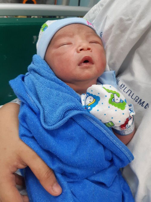 สวัสดีค้าบแม่ๆผมหล่อมั้ยคับ🥰🥰😄