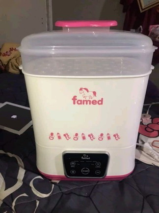 ส่งต่อเครื่องนึ่งขวดนม ทักมาดูเพิ่มเติมได้ ไช้งานไม่ถึง10ครั้ง
-งอุ้นน้ำนม
-อบฆ่าเชื้อ
-จุได้12ขวด