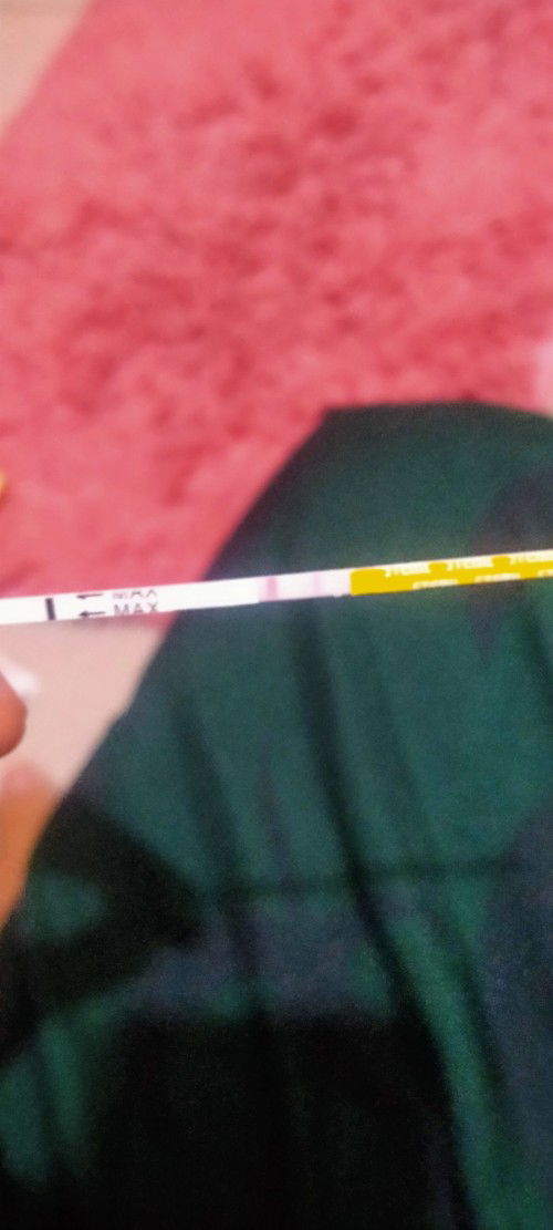 Assalamualaikum bunda2,aku mau tanya ini kan tespack pertama aku tadi pagi dan hasil nya sperti ini