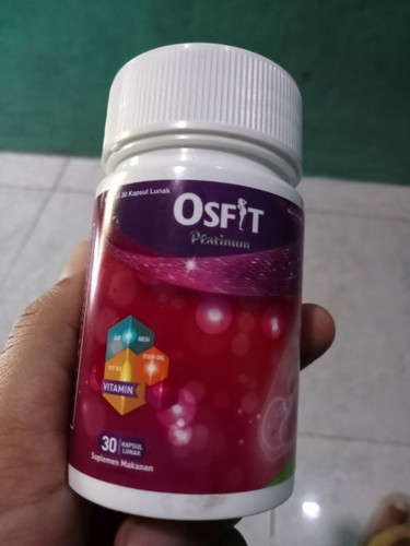 Mau nanya ada g Bu mil disini yg minum osfit platinum? Dan apa ini cukup minum 1 kapsul sehari?
