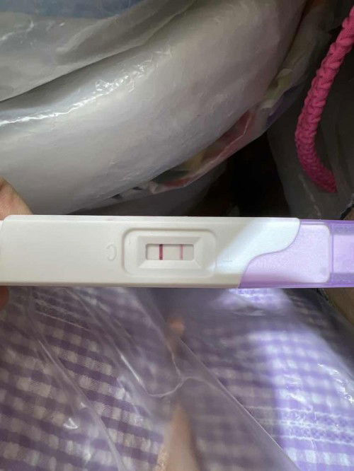 IUI ครบ 15 วัน ขึ้น 2 ขีดจางๆ เคยแท้งมา 2 ครั้ง คุณหมอที่ทำให้ว่างเดือนหน้าเลย ระหว่างนี้ควรทำยังไงดีคะ