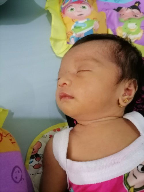 naninilaw si baby, ano dapat gawin?