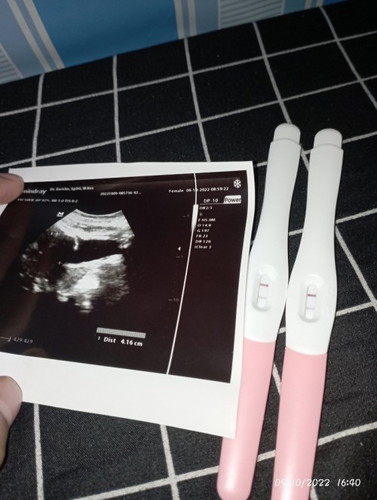 karna dsni ga bisa ngetik panjang jdi saya scrensoot aja ya bun😭 mohon batuanya bunda2 🥺