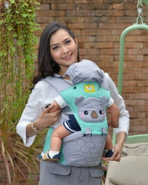 Bayi 4 bulan bolehkah pake gendongan model begini