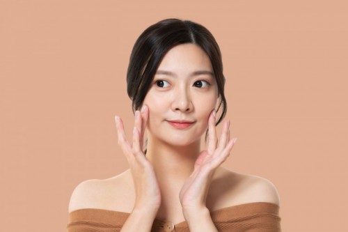 8 sữa rửa mặt trị mụn với thành phần lành tính, chị em nên sở hữu ngay