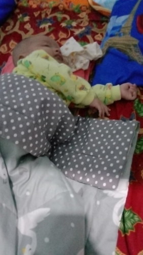 Bunda maaf jawab dong tolong bunda2 , anak ku usia 3 bulan tpi sering miring bobo nya ke kiri