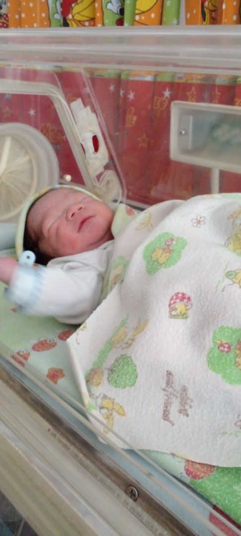 Alhamdulillah telah lahir putra pertama kami lahir pada hari minggu tgl 9oktober2022 melalui sc..