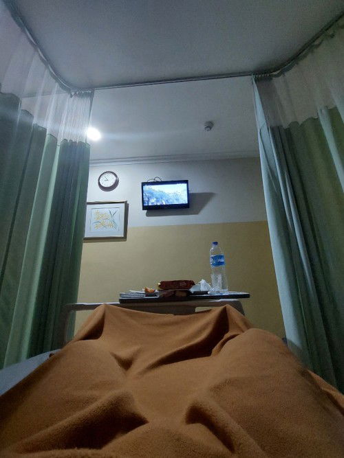 Di rawat inap lagi karna flek dan kram