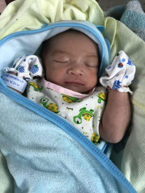 แตกแล้วค้าบบ