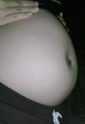 มีแม่ๆคนไหนท้องเล็กบ้างคะ บ้านนี้สูง145 ท้องเล็ก34+4 กลัวลูกตัวเล็กจัง🥺